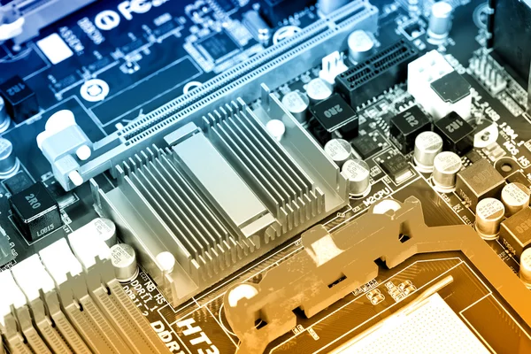 Elektrische Komponenten des Computermotherboards — Stockfoto