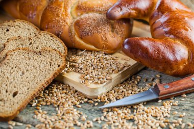 ekmek ve çavdar spikelets