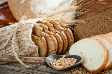 ekmek ve çavdar spikelets