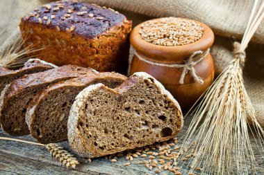 ekmek ve çavdar spikelets