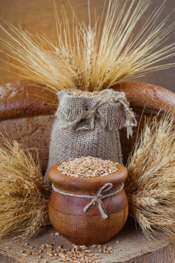 Fırın ürünleri ve çiviler