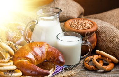 bir şişe süt ekmek