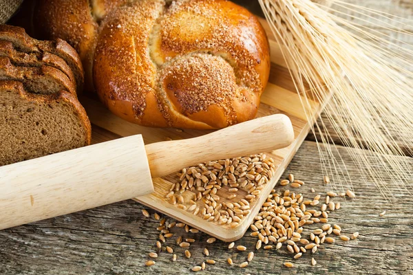 ekmek ve çavdar spikelets