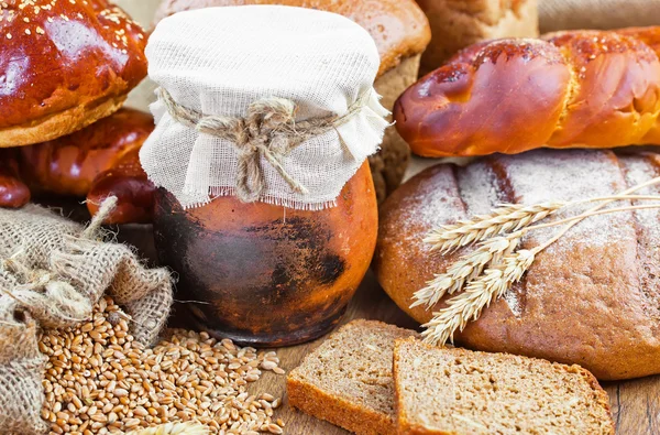 Fırın ürünleri ve çiviler