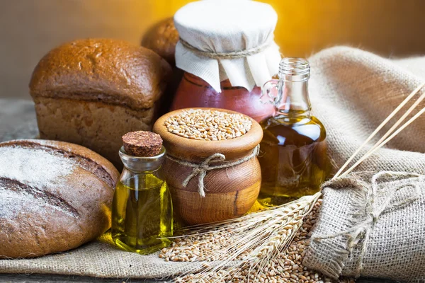 ekmek ve çavdar spikelets