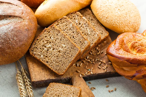 Нарізаний хліб Браун — стокове фото