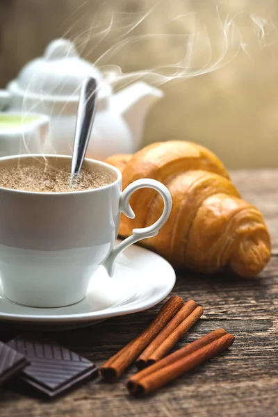 Zwarte koffie — Stockfoto