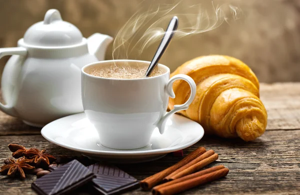 Schwarzer Kaffee — Stockfoto