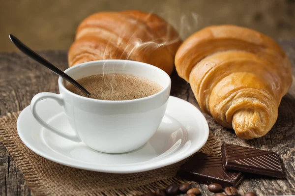 Zwarte koffie — Stockfoto