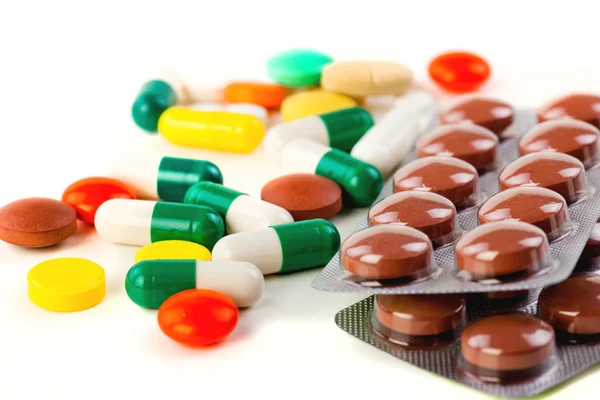 Högen av färgglada piller. — Stockfoto