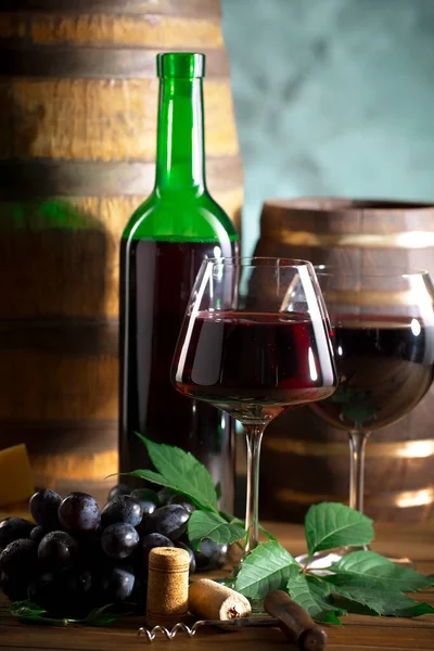 Вино Стакане Старом Фоне — стоковое фото