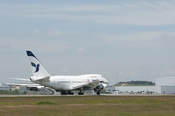 波音 747 起飞 — 图库照片
