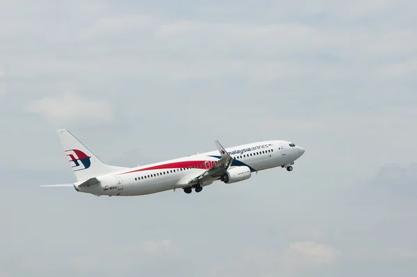 Boeing 737 Take Off — Stock Photo, Image