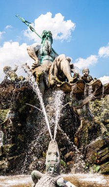 Neptunbrunnen