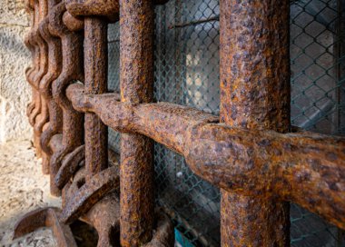 Eski paslı metal. San Marco Meydanı, Venedik, İtalya