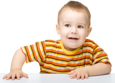 şirin ve neşeli bir çocuk portresi