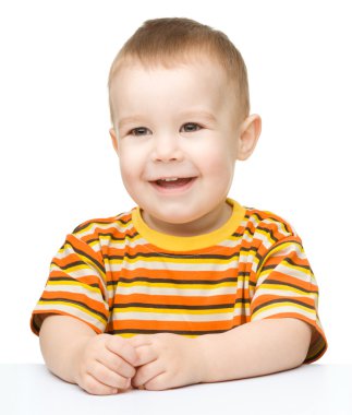 tatlı, neşeli ve küçük bir çocuk portresi