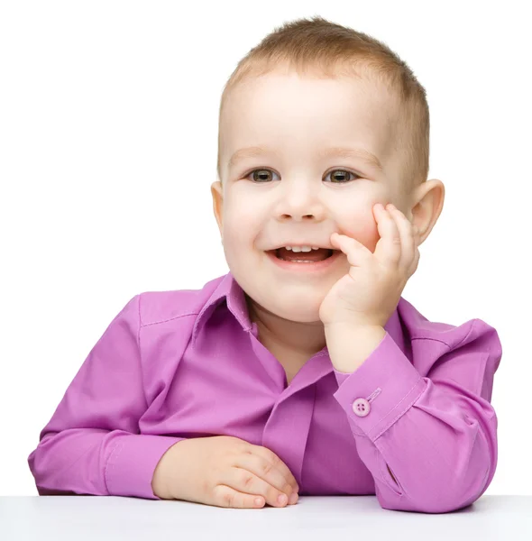 Ritratto di un simpatico bambino allegro — Foto Stock