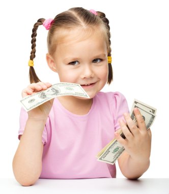 küçük kız dolar sayan