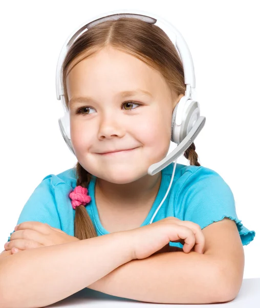 Young girl is working as an operator at helpline — Stock Photo, Image