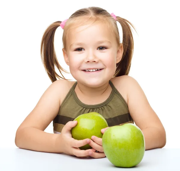 Niña con manzana roja — Foto de Stock