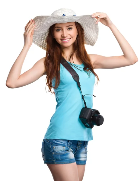 Jonge vrouw dragen zomer hoed — Stockfoto