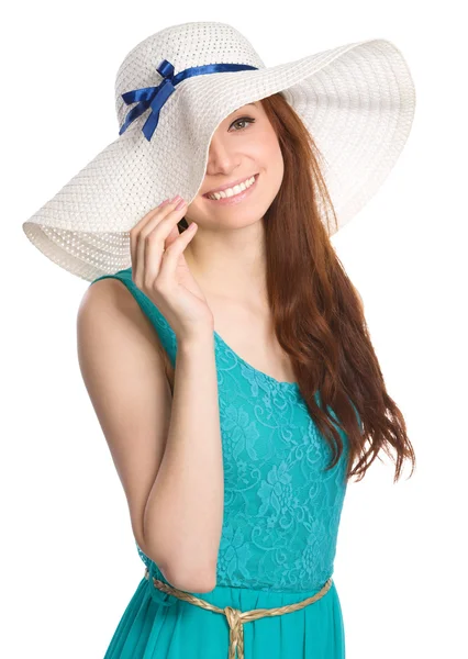 Hezká žena nosí letní klobouk — Stock fotografie