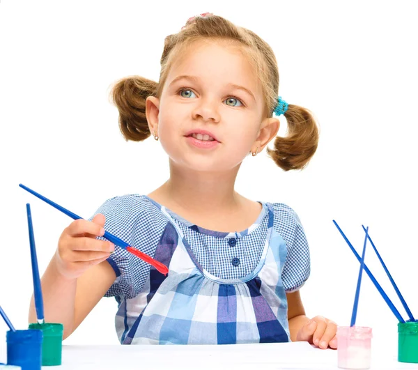 Little girl is painting with gouache — Stock Photo, Image