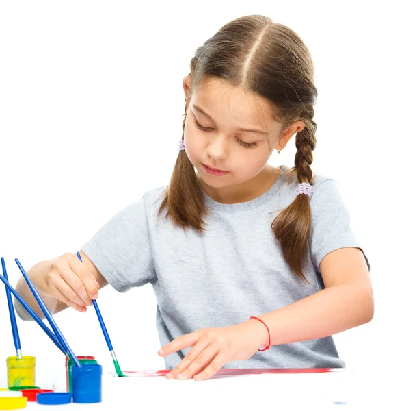 Little girl is painting with gouache — Stock Photo, Image