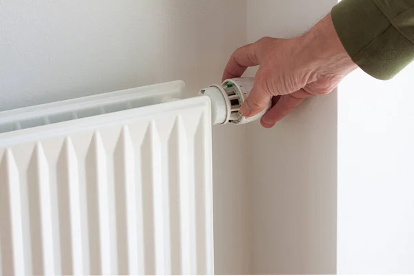 Hand Turning Adjusting Knob Thermostat Radiator Valve Energy Due Heating — Stock Photo, Image