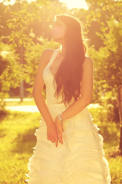 Tender romantic bride — Stock Photo, Image