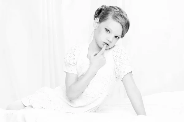 Little girl portrait — Stock Photo, Image