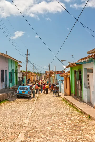 Straat met gekleurde gebouwen in trinidad, cuba Rechtenvrije Stockafbeeldingen