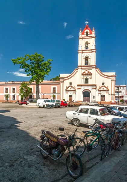 Iglesia de nuestra senora de la merced kiliseye göster — Stok fotoğraf