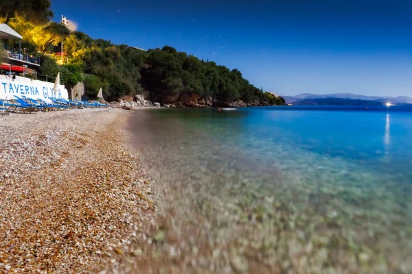 View to Glyfa beach at night — Stock Photo, Image