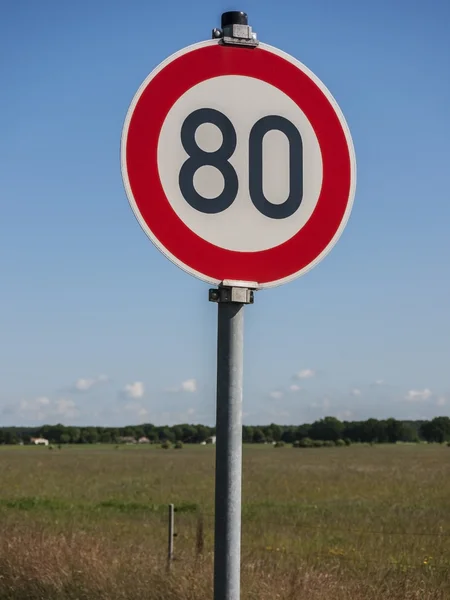 SpeedLimit-80-ondertekenen — Stockfoto