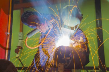 Kaynakçı konumunda