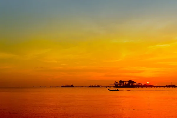Industry jetty via sunset — Stock Photo, Image