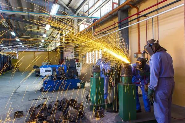 Lavori di taglio cilindri — Foto Stock