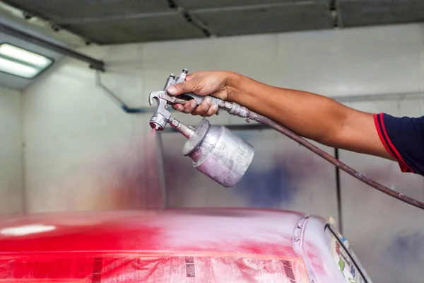 Repainting car — Stock Photo, Image