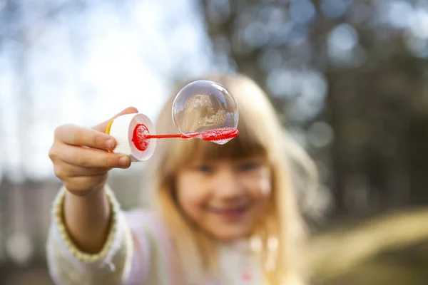 Little girl outdoors — Stock Photo, Image