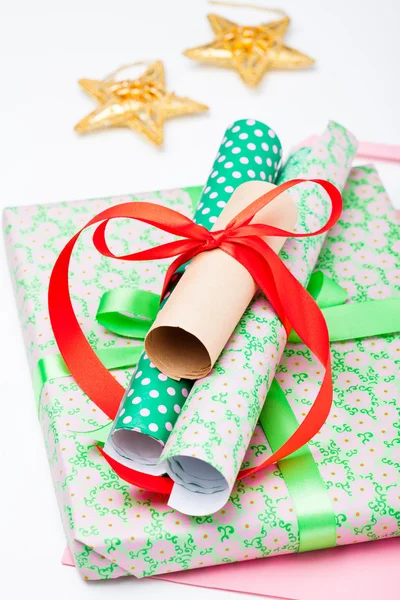 Christmas gifts and decorations — Stock Photo, Image