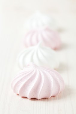 Meringues