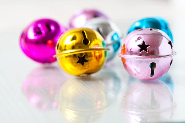 Colourful Christmas baubles — Stockfoto