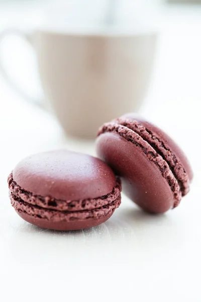 Dwa macaroons — Zdjęcie stockowe