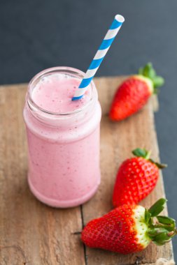 Çilekli Smoothie
