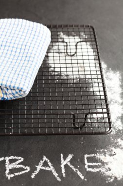 Metal cooling tray and napkin clipart