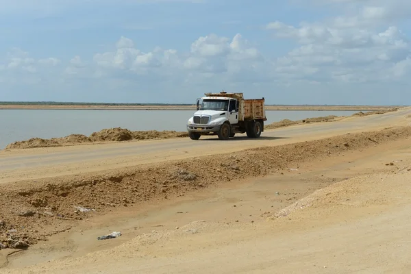 Produzione di sale nella penisola di La Guajira — Foto Stock