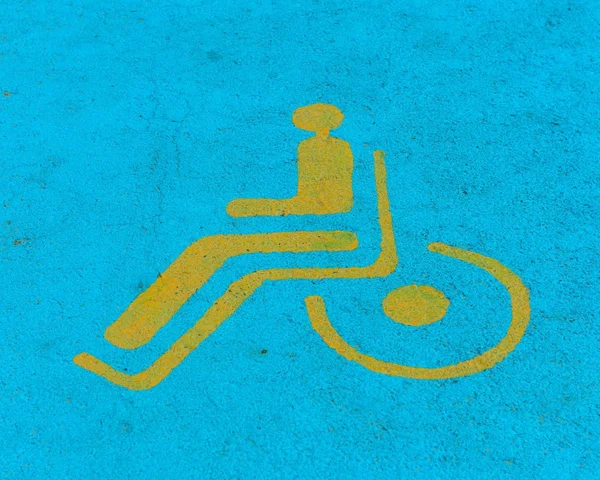 Parking znak dla niepełnosprawnych — Zdjęcie stockowe