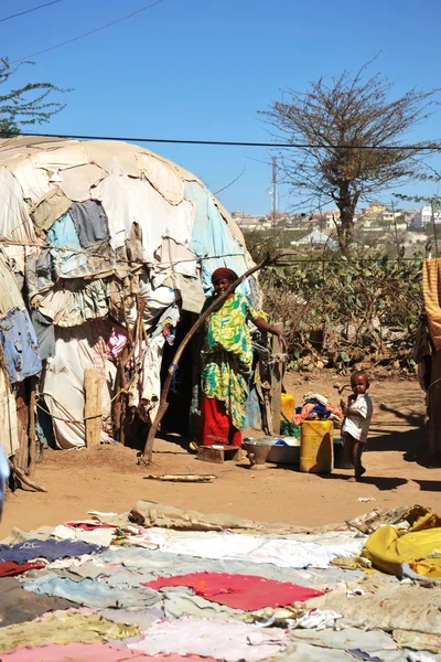 Campo per rifugiati africani e sfollati alla periferia di Hargeisa in Somaliland sotto l'egida delle Nazioni Unite . — Foto Stock